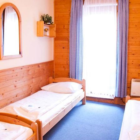 Valassky Senk Hotel Vizovice Ngoại thất bức ảnh
